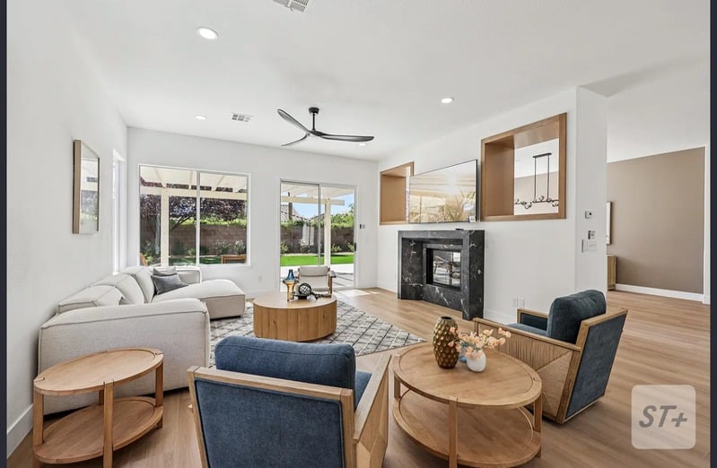 Pending listing in Henderson